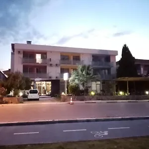 Проживание в семье Haciely Thermal, Деницли