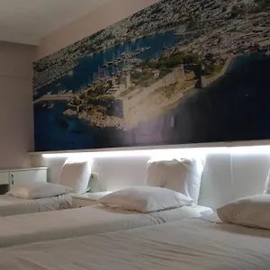 Mesut Otel